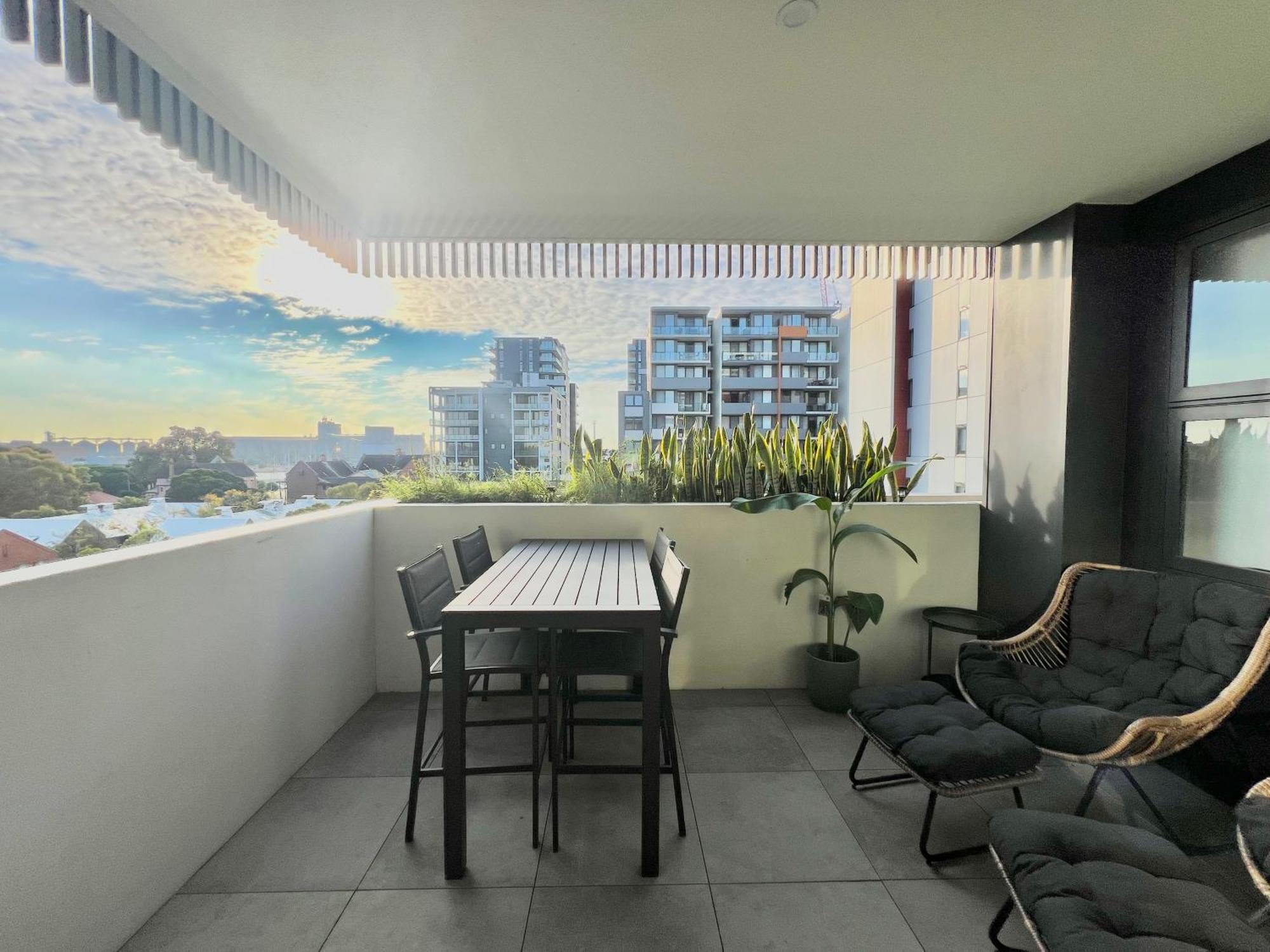 Harbour Towers, Newcastle'S Elite Apartment Stays, Free Parking & Tram Access 외부 사진