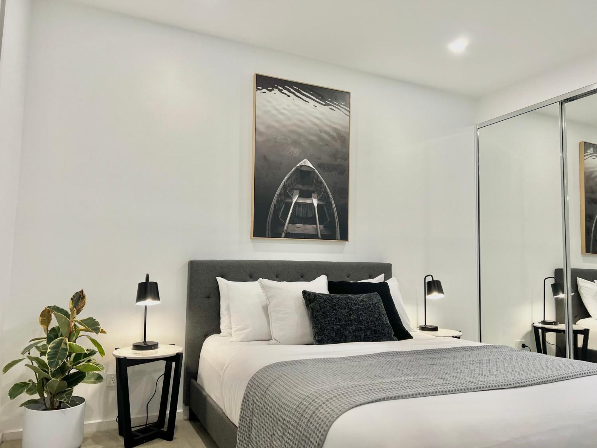 Harbour Towers, Newcastle'S Elite Apartment Stays, Free Parking & Tram Access 외부 사진