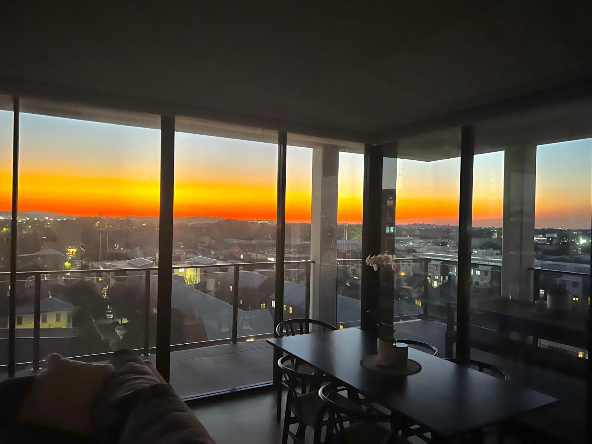 Harbour Towers, Newcastle'S Elite Apartment Stays, Free Parking & Tram Access 외부 사진