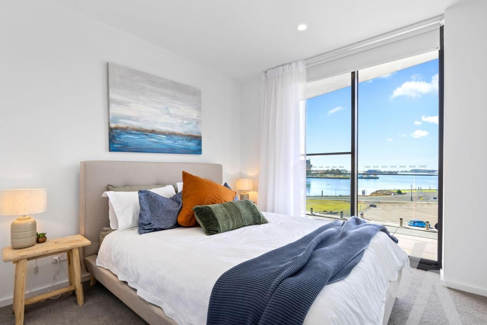Harbour Towers, Newcastle'S Elite Apartment Stays, Free Parking & Tram Access 외부 사진