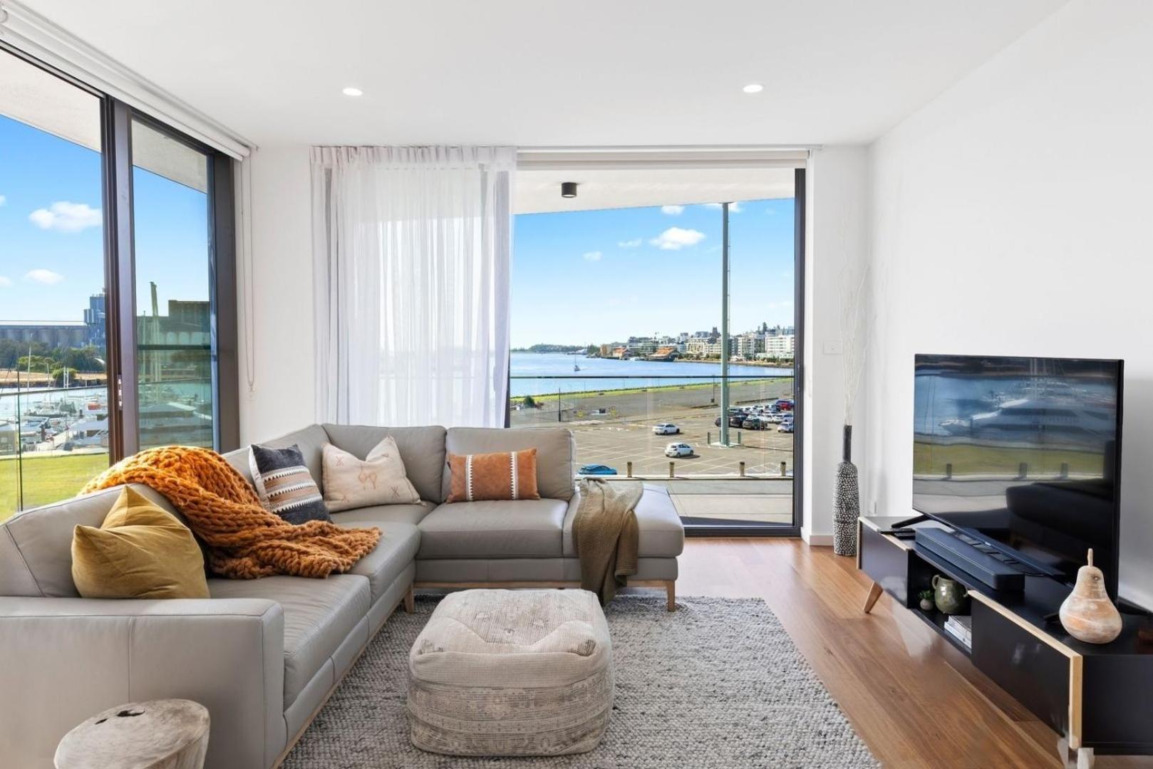 Harbour Towers, Newcastle'S Elite Apartment Stays, Free Parking & Tram Access 외부 사진